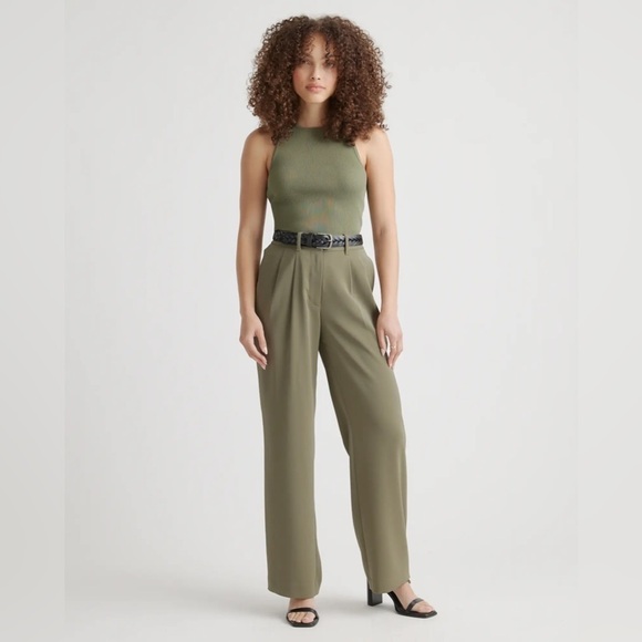 NEW Quince Stretch Crepe Pleated Wide Leg Pant in olive - size small​​​​ - Picture 1 of 11